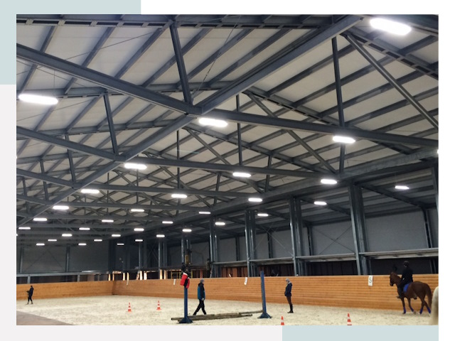 Строительство конных манежей от 628 руб в Новотроицк